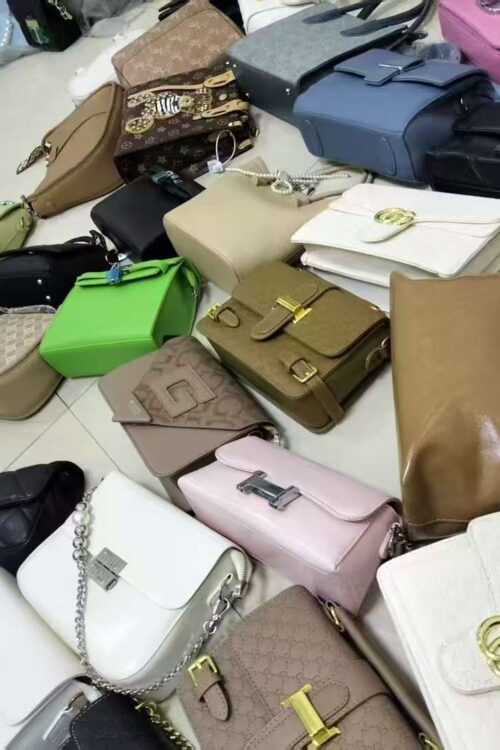 Designer Handbags – High Quality, Surprise Styles & Colors