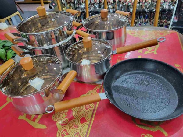 Premium Non-Stick Cookware Set - Image 8