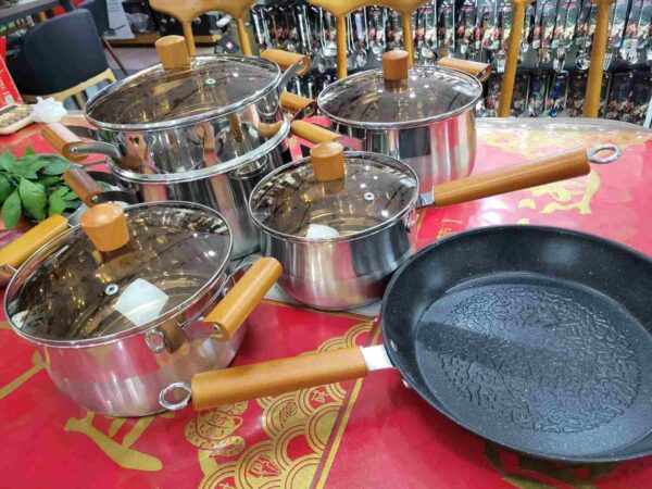 Premium Non-Stick Cookware Set - Image 7