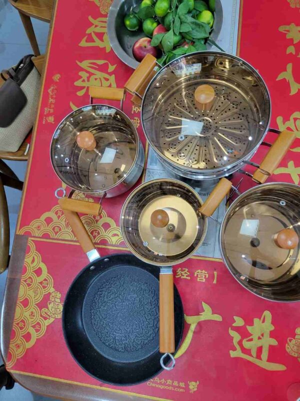 Premium Non-Stick Cookware Set - Image 5
