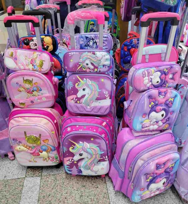 3-in-1 Rolling School Bag Set with Insulated Lunch Bag - Image 3