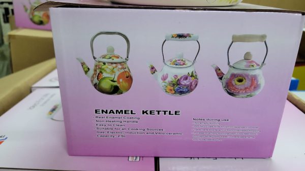 Elegant Russian Floral Enamel Teapot – 2.5L - Image 4
