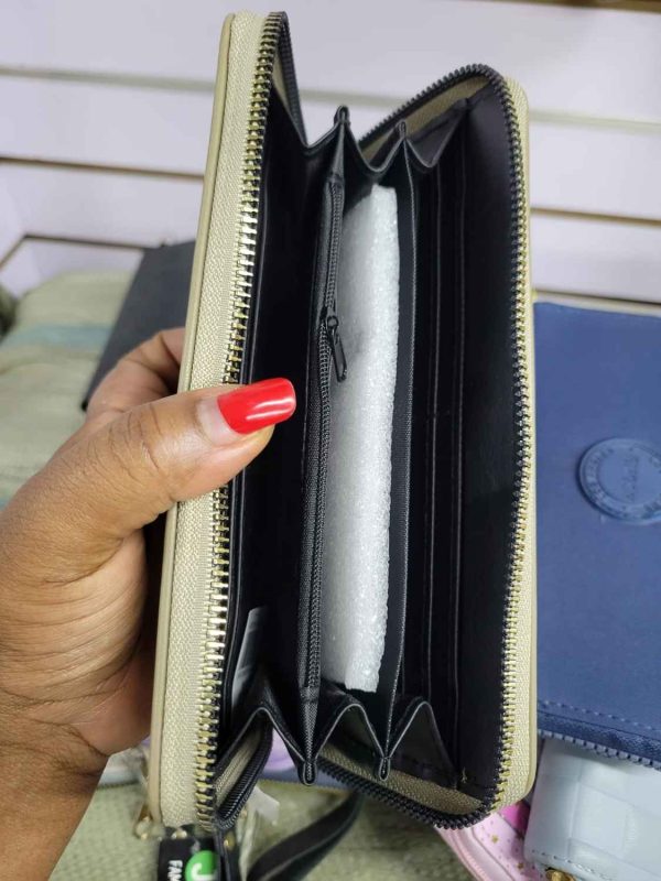 Ladies’ Mixed Wallets – Stylish & Durable - Image 4