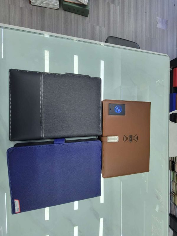 Smart Power Notebook – Wireless Charging & Power Bank - Image 5