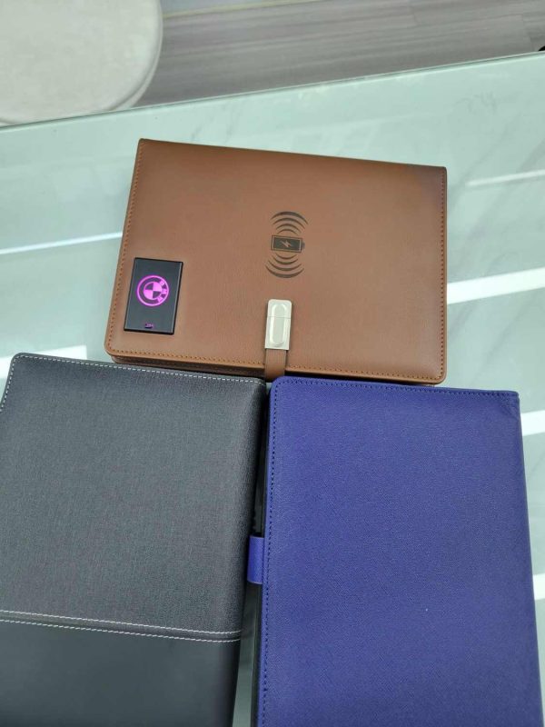 Smart Power Notebook – Wireless Charging & Power Bank - Image 4
