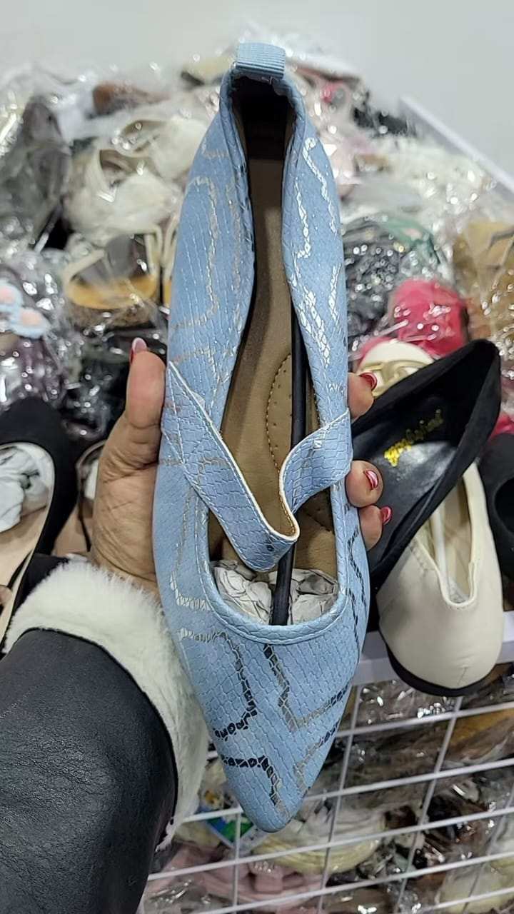 The Glitter & Glide Doll Shoes Mix - Image 4