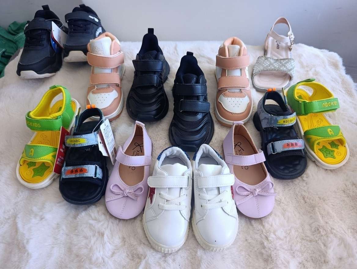 Kids Mixed Shoes – Premium Creme Bale