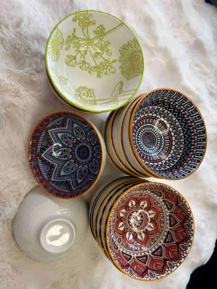 Floral Russian Bowls - Image 4