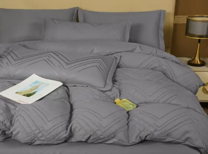 6-Piece Duvet Cover Set — High Quality Polyester (6×7) - Image 2