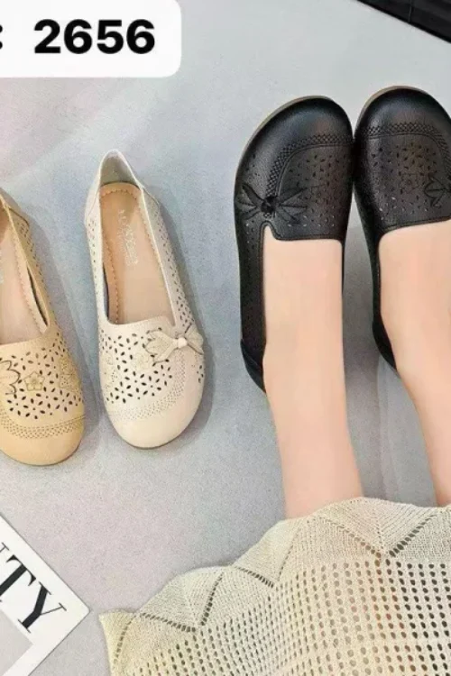 Women’s Laser Cut Floral Hollow Out Flat Loafers 2656
