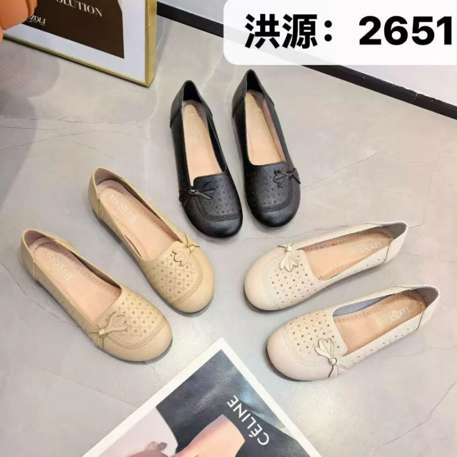 Women's Laser Cut Grid Bow Flat Loafers 2651